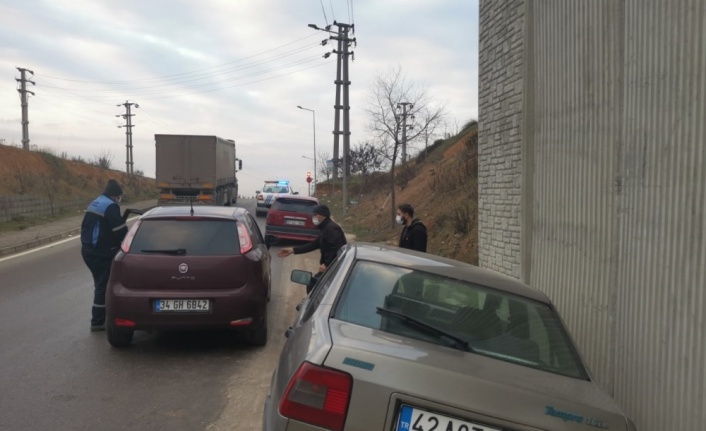Çayırova'da otomobilin çarptığı kişi yaralandı