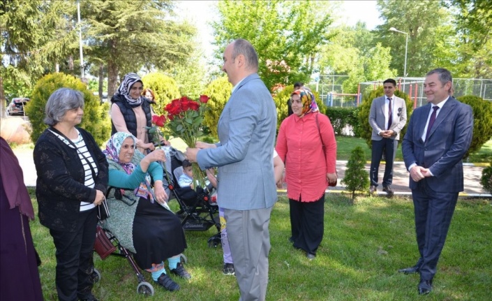 Edirne Valisi Canalp, şehit anneleri ve eşleri ile bir araya geldi