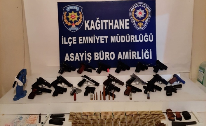 Kağıthane'de yasa dışı silah ticareti yapan zanlı tutuklandı