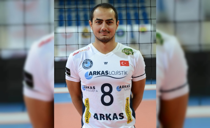 Bursa Büyükşehir Belediyespor Erkek Voleybol Takımı, Burak Çevik'i transfer etti