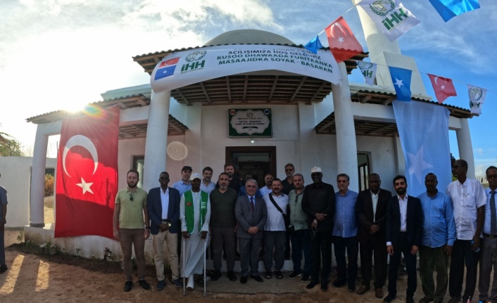 İHH, Somali'de iki yeni cami inşa etti