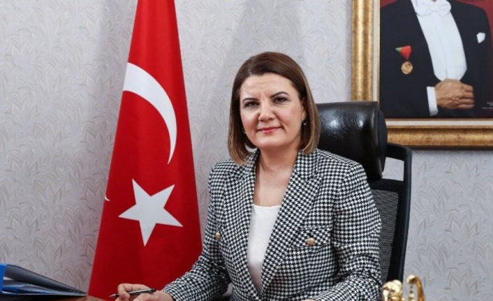 Fatma Kaplan Hürriyet, En iyi belediye başkanlarında ilk 10'da