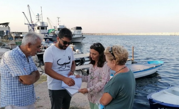 Bursa Karacabey'de 30 yıldır bitirilemeyen ' Balıkçı Barınağı'!