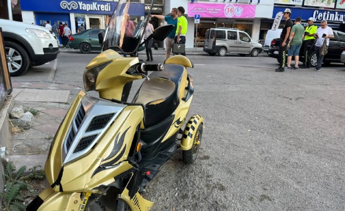 Kocaeli'de otomobille çarpışan motosikletteki kişi yaralandı