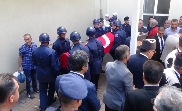 Bursa'da vefat eden Kıbrıs gazisinin cenazesi defnedildi