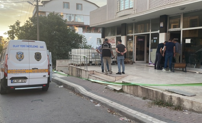 Kocaeli'de silahlı kavgada 1 kişi öldü, 1 kişi yaralandı