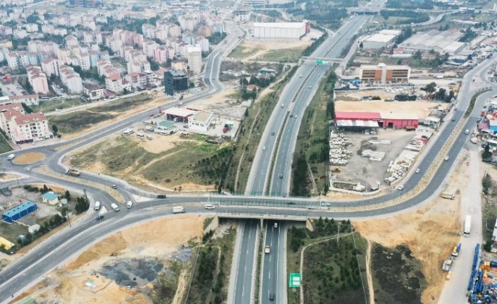 Çayırova Turgut Özal’daki trafik sorununa neşter vurdu